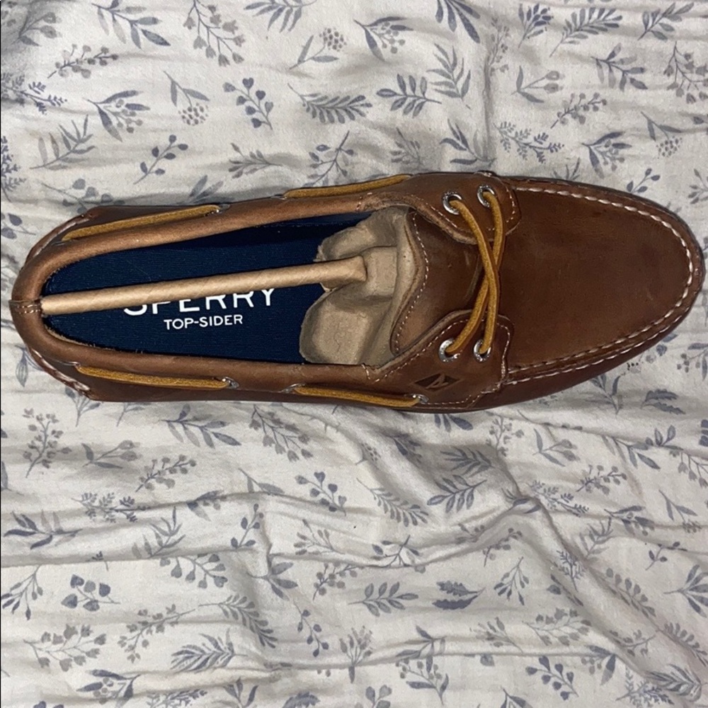 BRAND NEW SPERRYS
